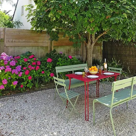 Semi-detached House, * Carnac