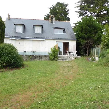 Semi-detached House, * Carnac